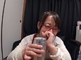 シャレオツなカフェの店員さん。私生活はドMでサセマン。Gカップ巨乳をブルンブルン揺らしてイカされまくる! サンプル動画サムネイル